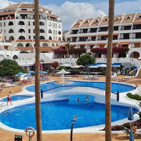 Parque Santiago 2 * Playa de las Americas (Tenerife)